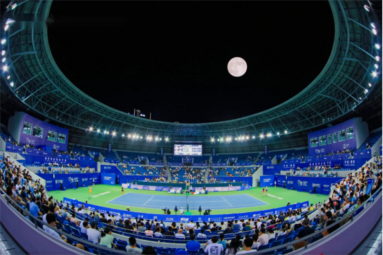 字母哥与利 字母哥与利